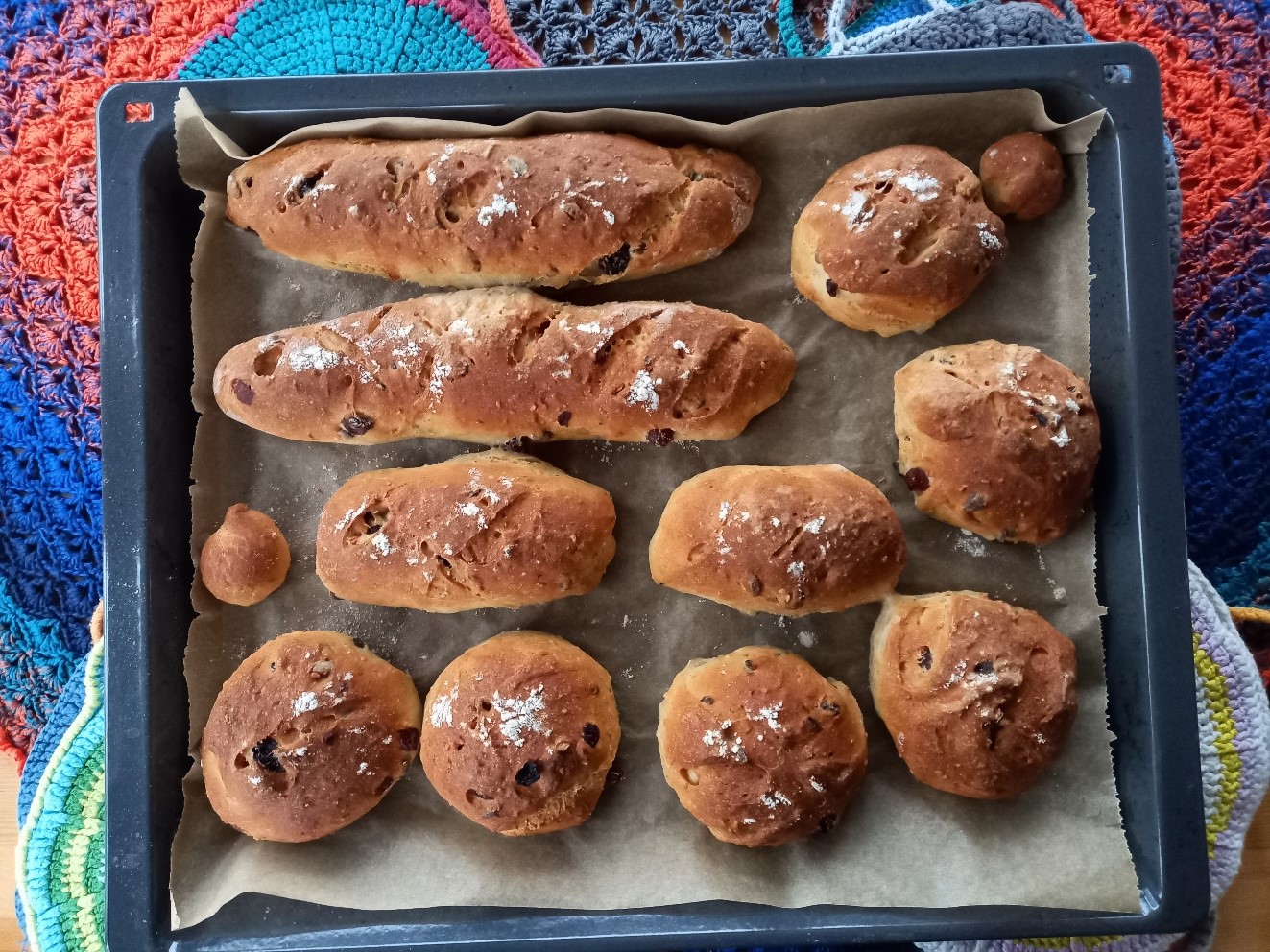sultaninen broetchen